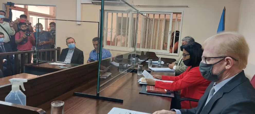 Insisten en que Zanchetta es inocente, pero la Justicia dará el veredicto hoy