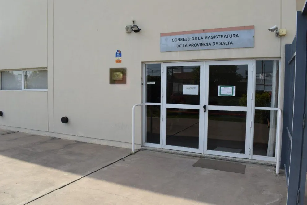 Concurso: copió en el examen y por decisión unánime del Consejo de la Magistratura quedó excluido
