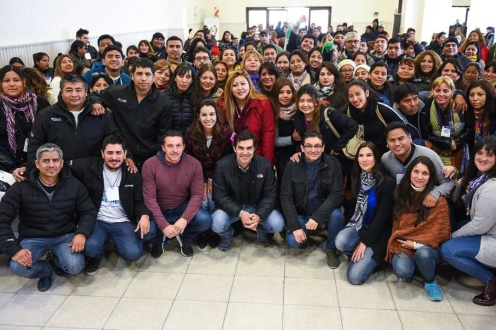 Urtubey se reunió con militantes del partido Libres del Sur e invitó a 'construir una Argentina nueva”