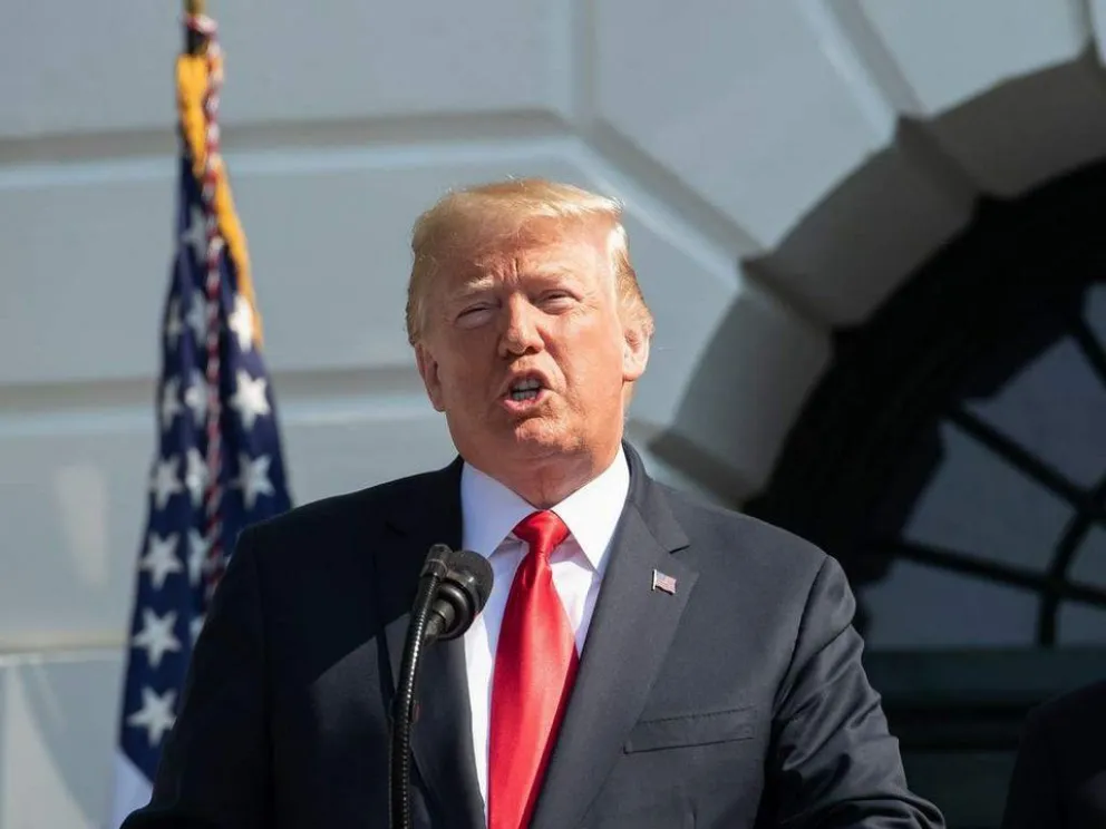 Trump amaneza con cerrar el gobierno si no obtiene respaldo