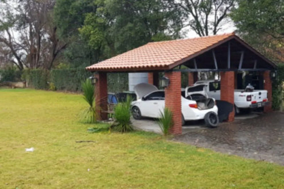 Narco que llevaba una vida de lujo, cayó por una denuncia del "sistema de denuncias Web". FOTOS