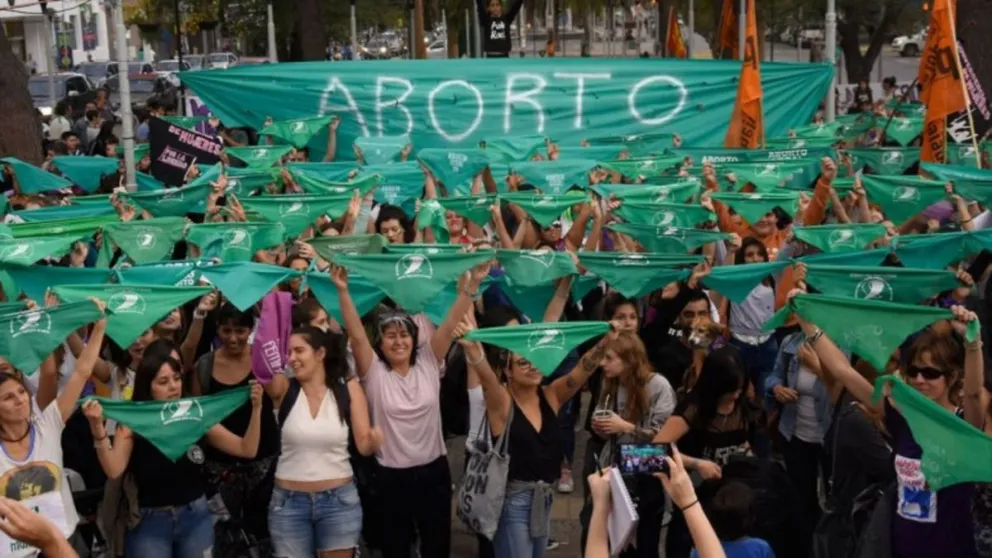 Festival Cultural en Plaza 9 de Julio en apoyo del proyecto del ley de aborto legal, seguro y gratuito