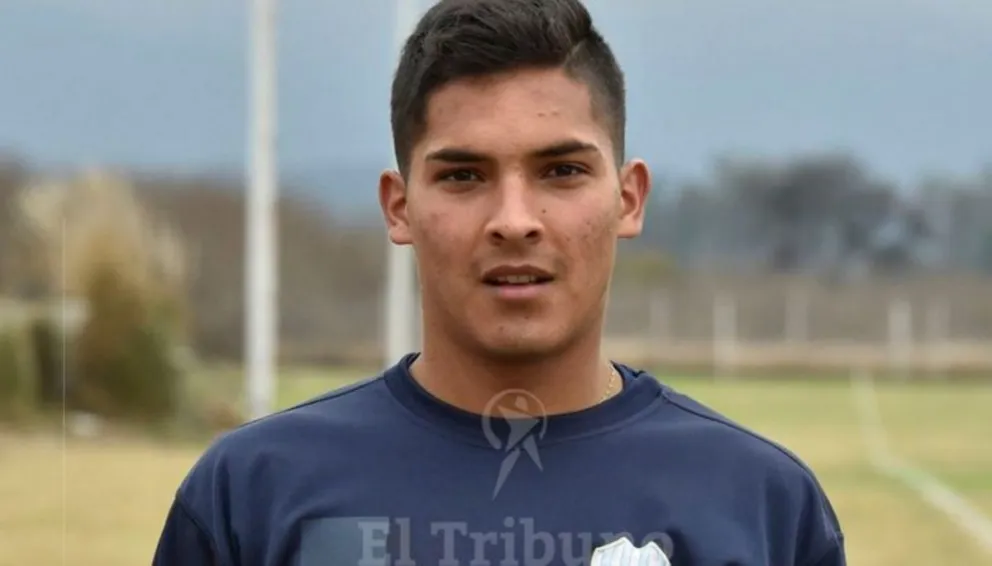 Álvaro Cazula  deja Gimnasia y Tiro. Continuará su carrera en la Primera División de Croacia