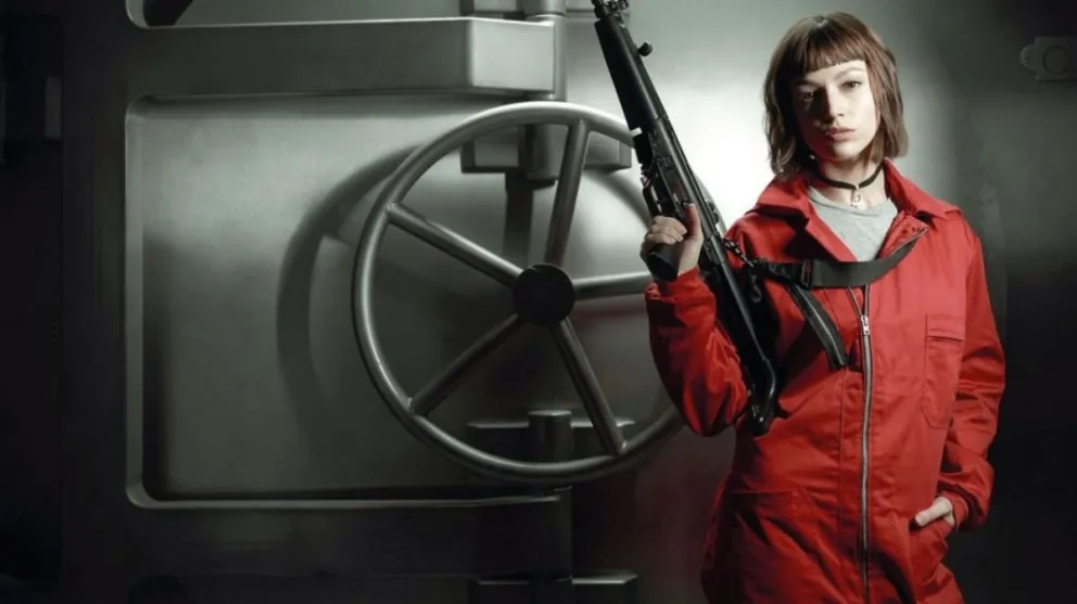 Tokio, de "La Casa de Papel", sorprendió con un topless junto a una amiga