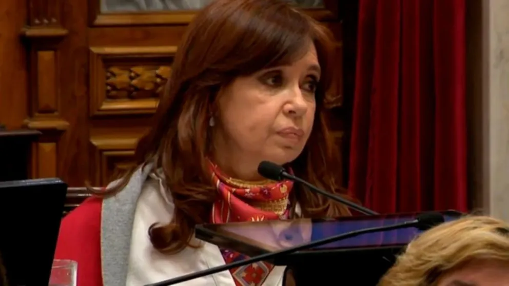 Tras la confesión de Oyarbide, la UIF pidió reabrir la causa por enriquecimiento ilícito contra Cristina Kirchner