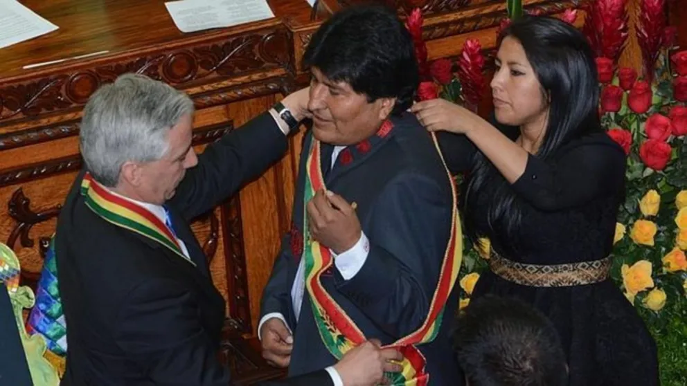 Robaron la banda presidencial de Evo Morales