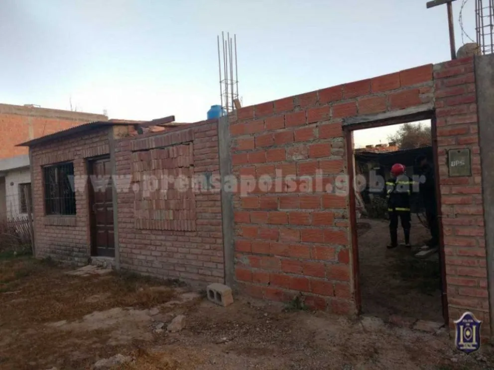 Se habría incendiado una vivienda por una colilla de cigarrilo
