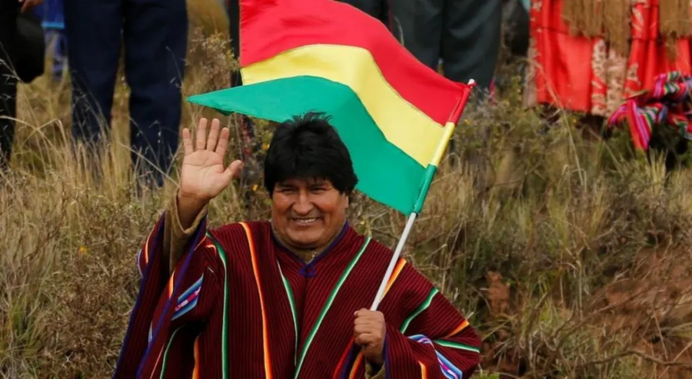 Evo Morales bate un récord en el poder y quiere llegar a 2025