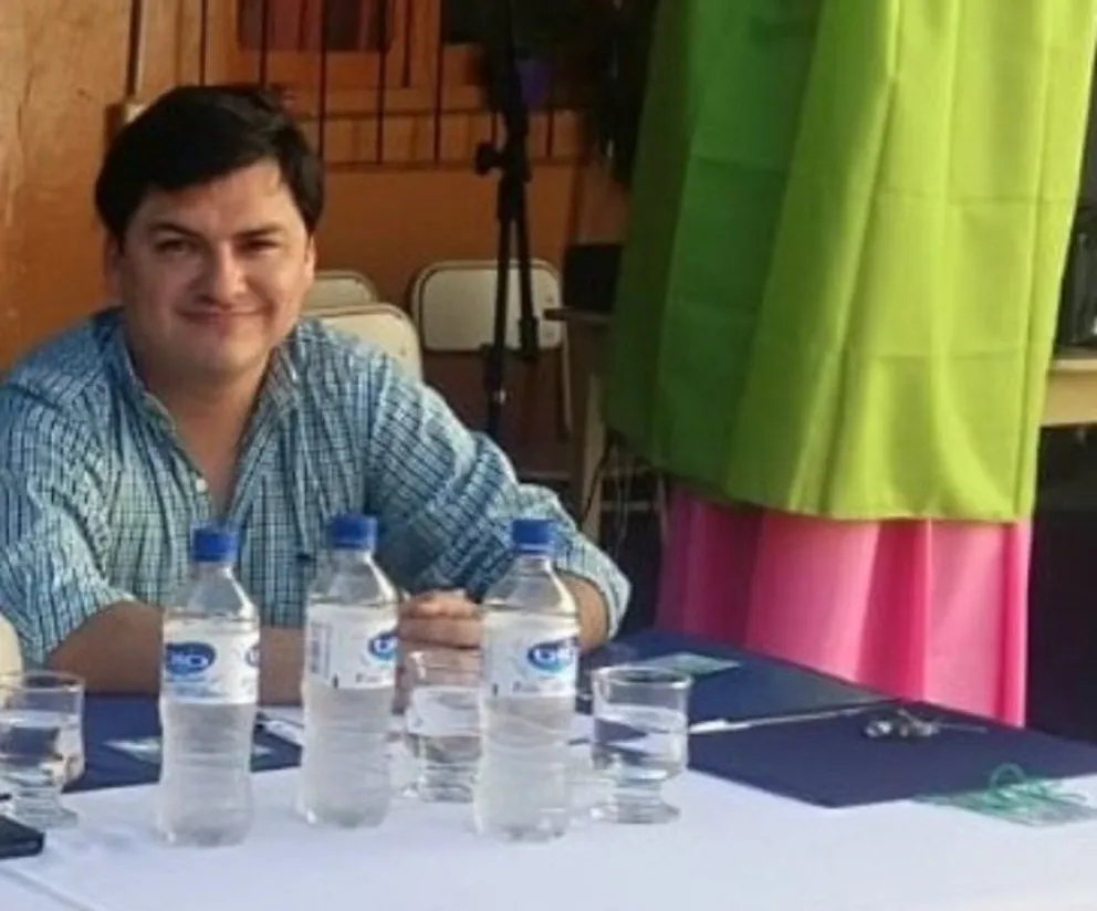 Insólito: concejal salteño imputado por abuso sexual de una menor fue jurado en la elección de la reina en un colegio