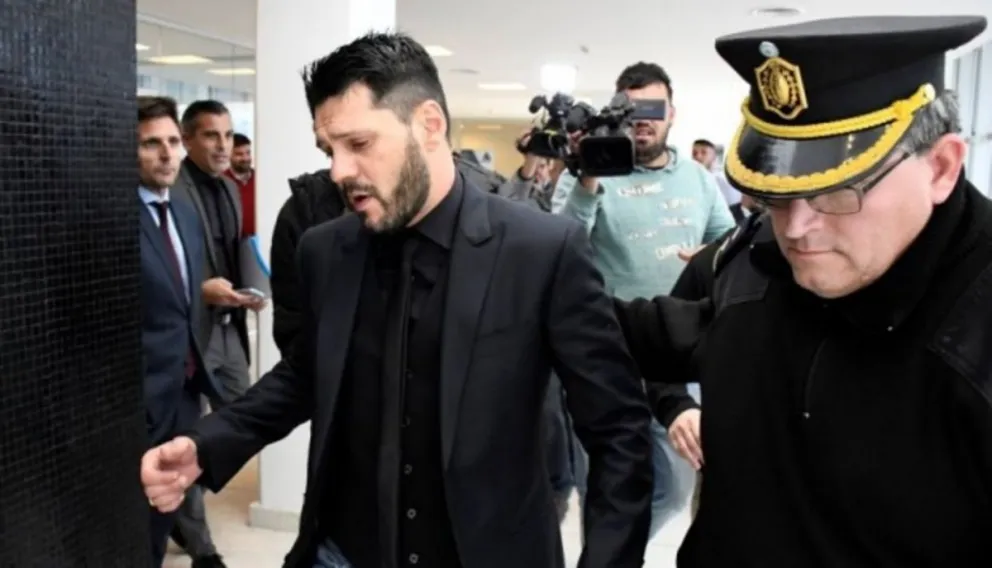 Condenaron al hermano de Messi por portación ilegítima de arma