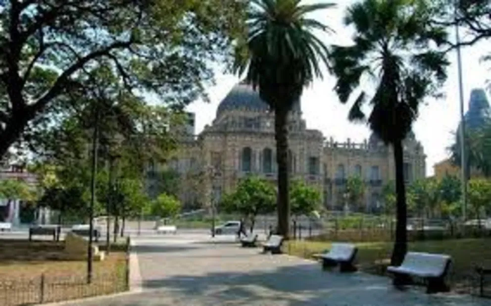 Enterate de cómo funcionarán los servicios este fin de semana largo