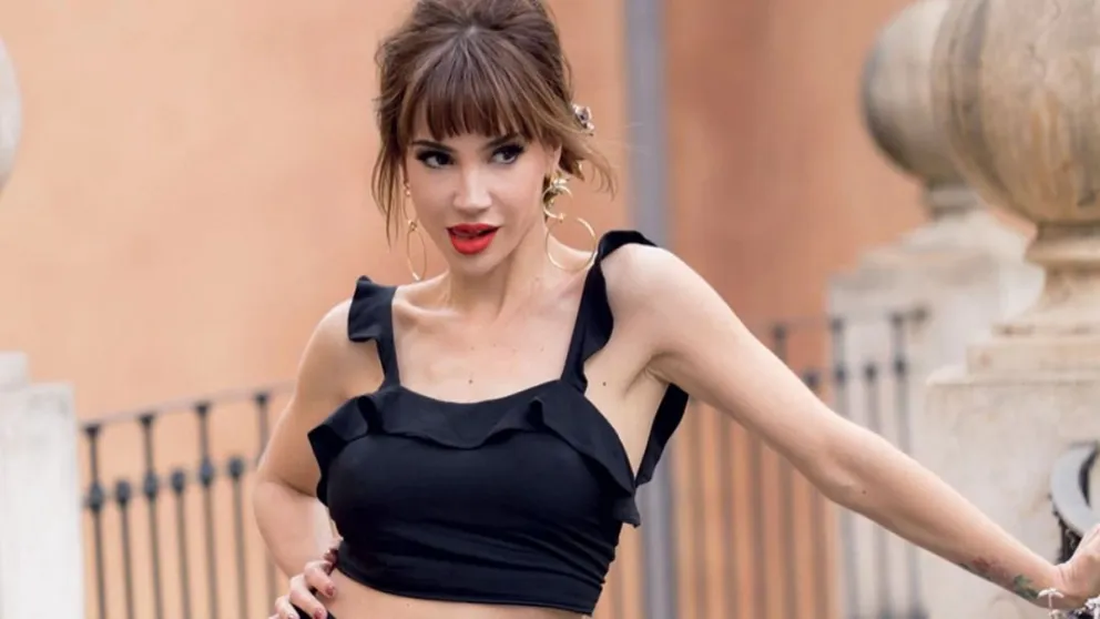 Soltera y codiciada: el sensual topless de Celeste Cid