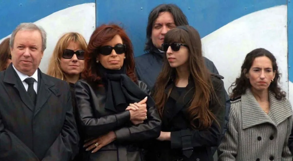 La justicia investiga si los hoteles K fueron adquiridos con dinero de coimas