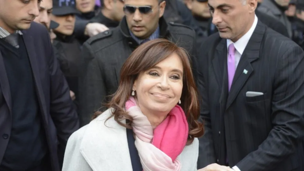 Por unanimidad, el Senado habilitó los allanamientos a Cristina Kirchner