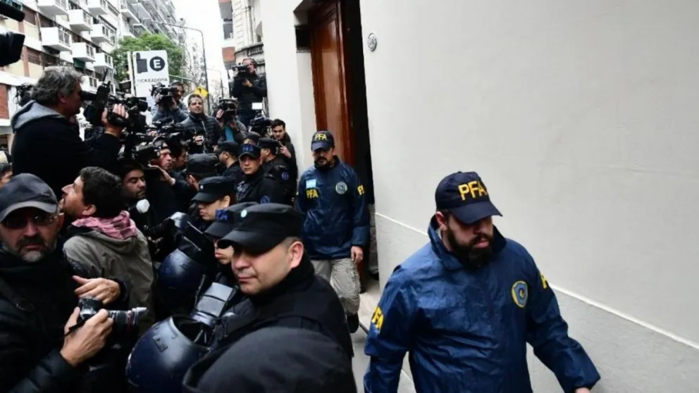 VIDEO: allanan el departamento de Cristina Kirchner en Recoleta