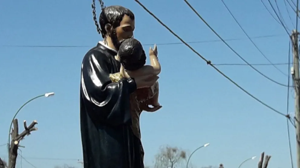 Vaqueros se vistió de fiesta el domingo: celebraron la devoción a su  patrono San Cayetano