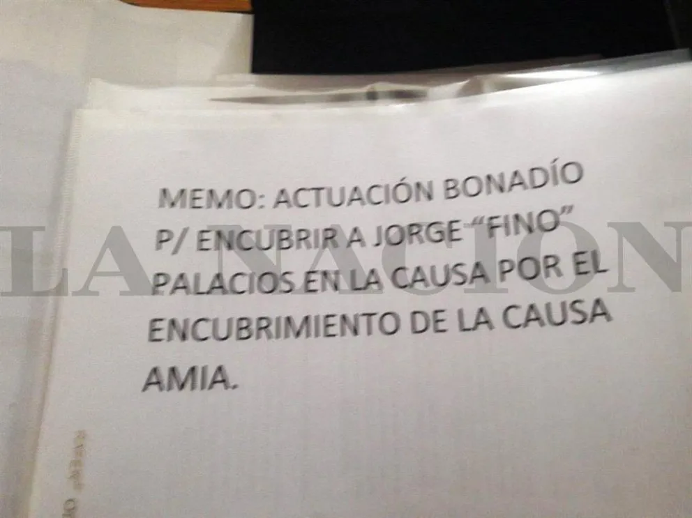 Filtraron imágenes de los supuestos documentos hallados en la casa de Cristina Kirchner