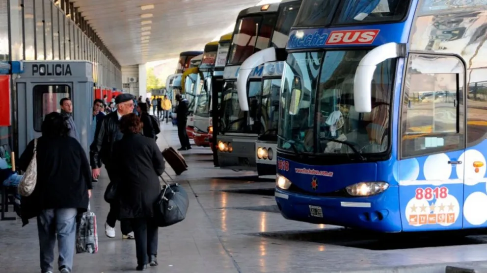Ómnibus Low Cost: comienza la venta de pasajes este finde. Descuentos de hasta 60%