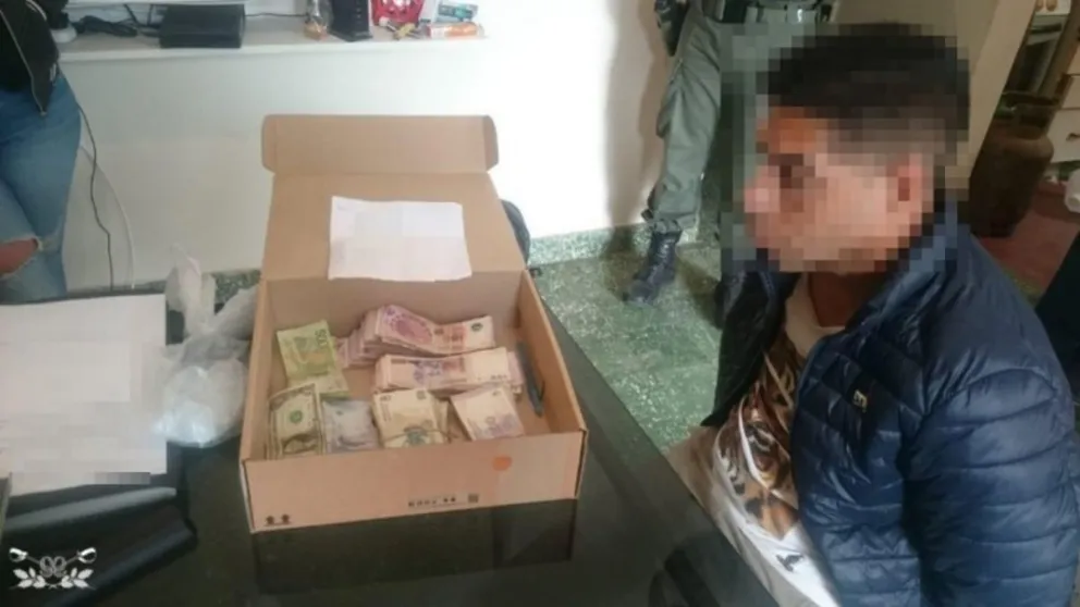 Incautaron 80 kilos de cocaína y nueve personas fueron detenidas