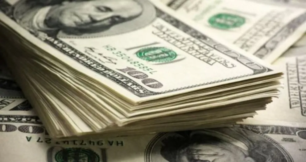 El dólar volvió a subir a pesar que  el Central intervino con u$s360 millones