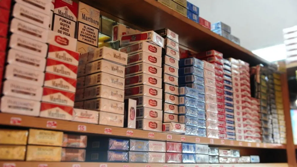 Fumadores: hoy aumentan los cigarrillos