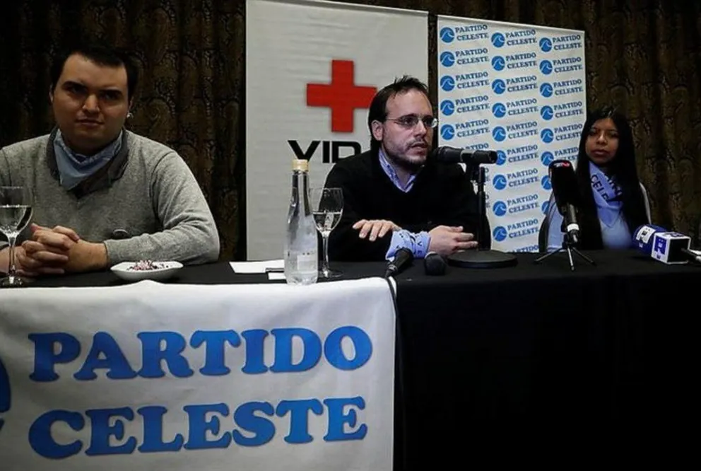 Fundan Celeste, primer partido provida en Argentina