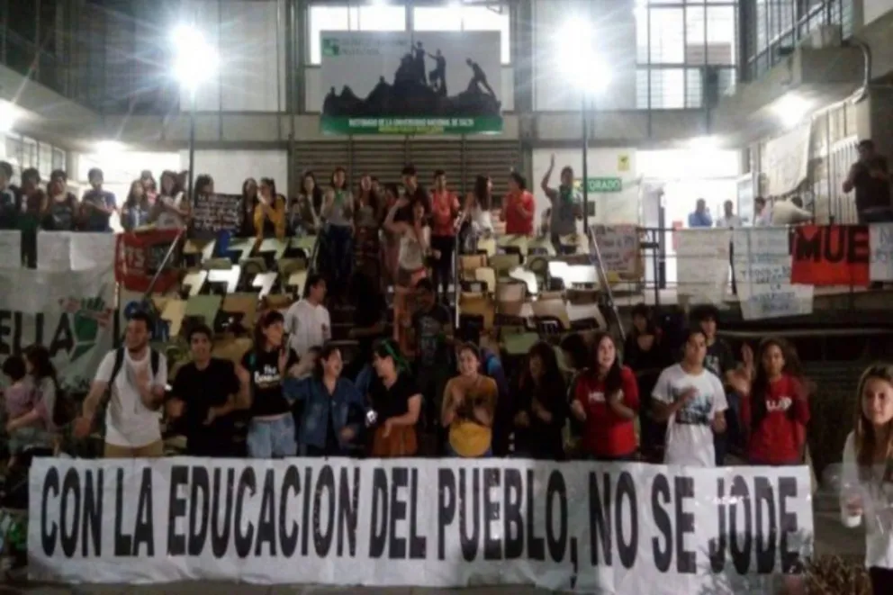 El rectorado de la UNSa seguirá tomado