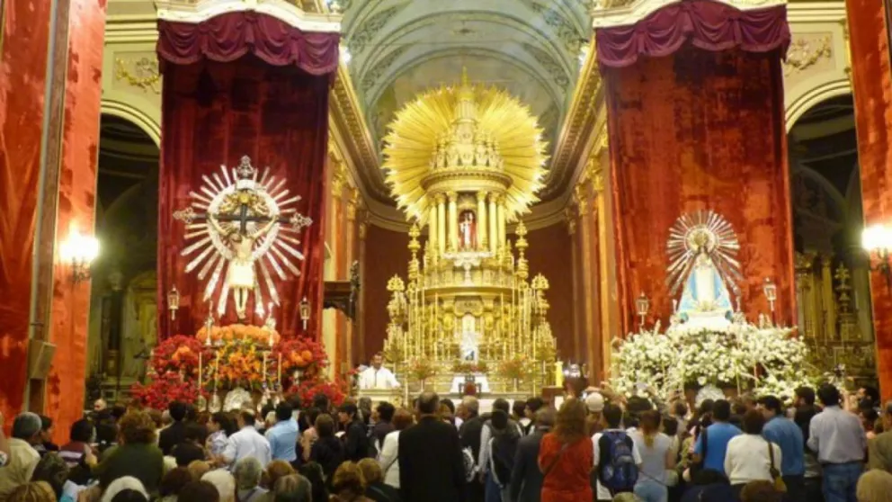Comenzó la novena al Señor y la Virgen del Milagro