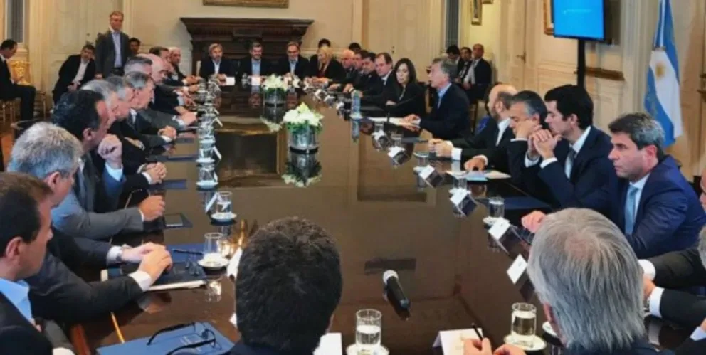 Presupuesto 2019: Macri se reunirá con gobernadores esta tarde