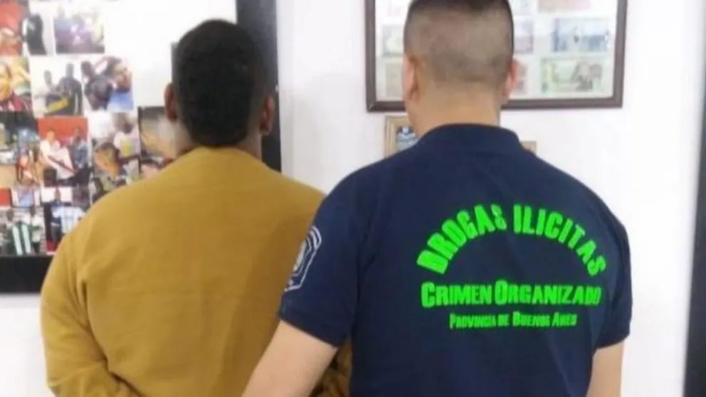 Jaque mate: el narcopeluquero que vendía cocaína como caramelos surtidos fue apresado