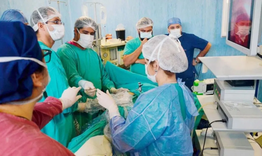 Equipo médico de Concepción realiza complicada operación: evitaron que la paciente pierda un riñon