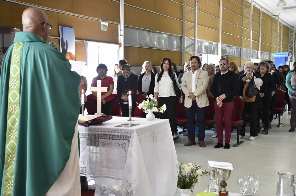 Sáenz en la celebración de la misa para honrar a la Virgen
