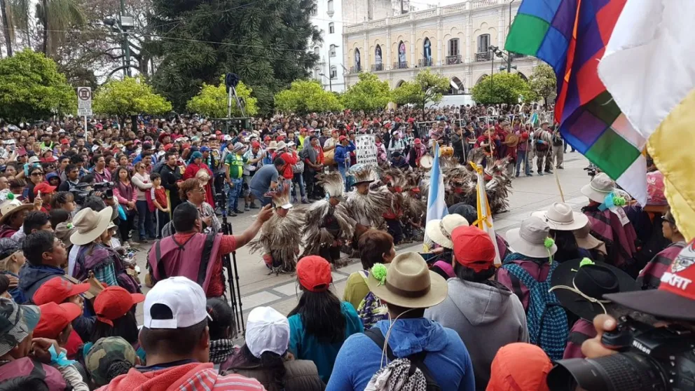 LLegada de los peregrinos de la Puna a la Catedral
