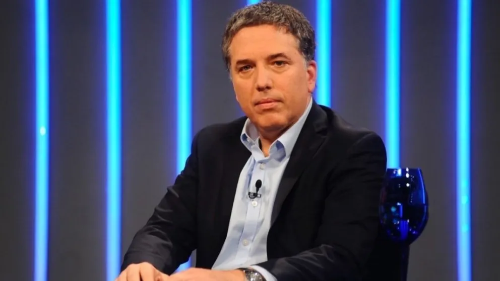 Internaron a Nicolás Dujovne