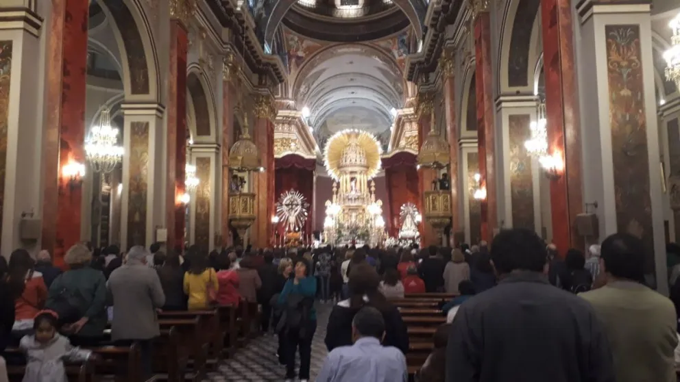 Gran devoción: Novena del Señor y la Virgen del Milagro
