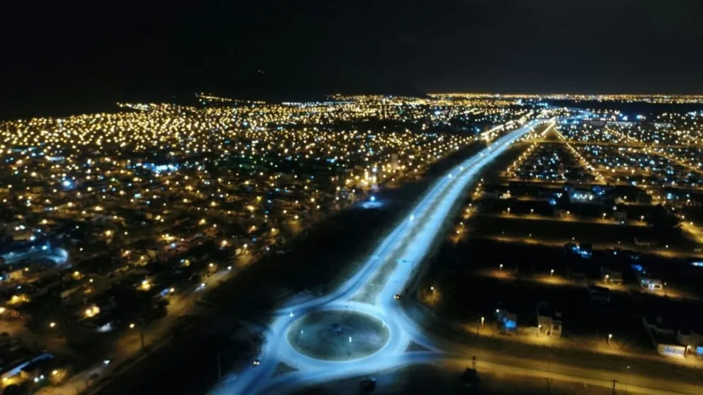 Luces LED: terminó el recambio y Salta luce su como nunca