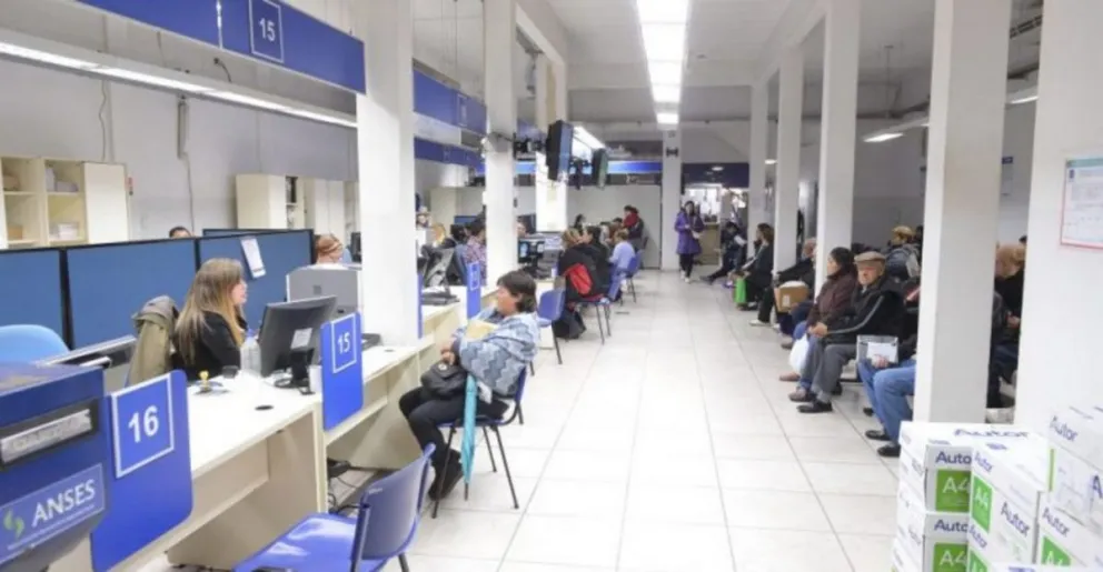 Preocupantes datos de ANSES: en los primeros 6 meses del año perdió el 27,61% de su valor