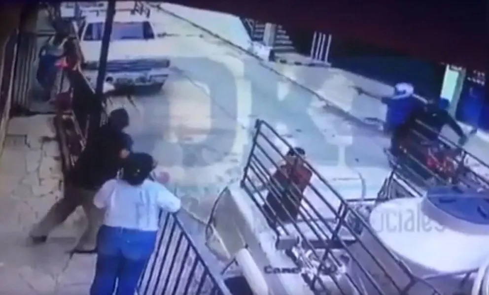 Sicarios asesinaron a un periodista en las calles de México. Video