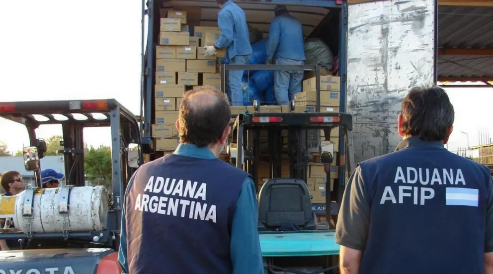 Se podrá ingresar celulares y laptops sin declararlos en la Aduana