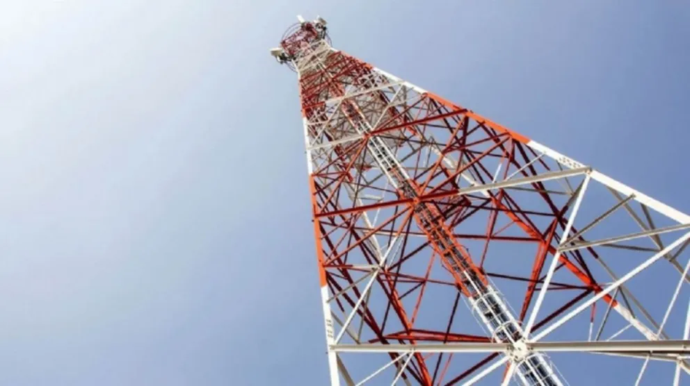 Empresas de telefonía celular tendrán que informar plan de obras