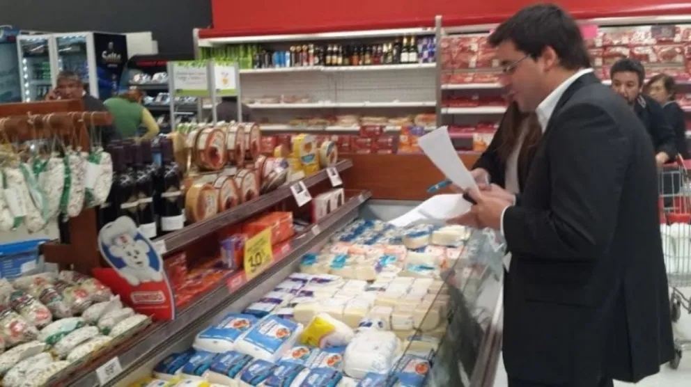 Controlarán a supermercados que exhiban su lista de precios cuidados