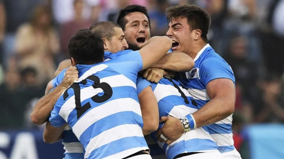VOCES CRÍTICAS sortea entre los lectores,  dos entradas plateas para ver a los Pumas