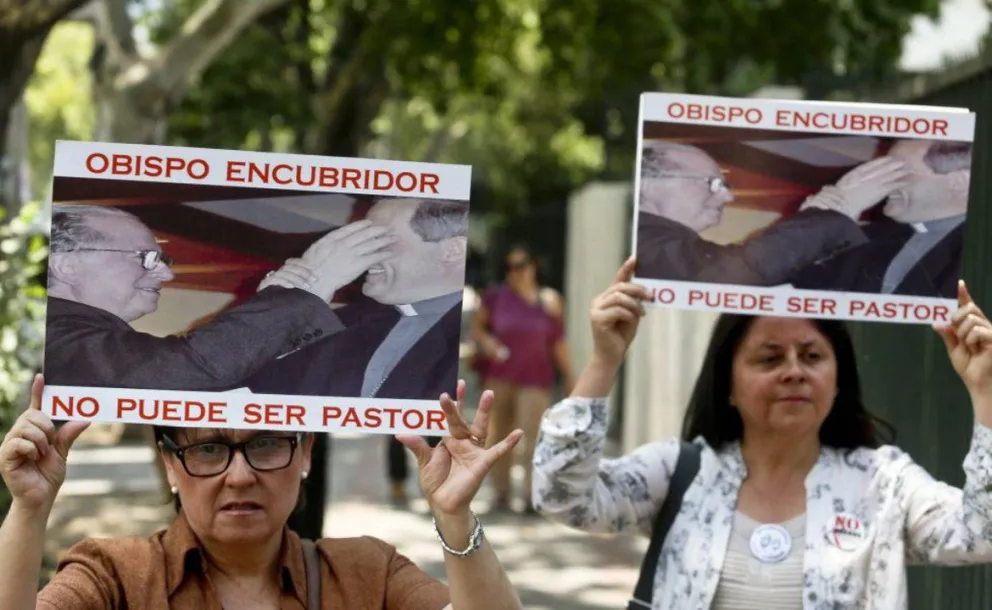 El Papa expulsa del sacerdocio al cura chileno Fernando Karadima, condenado por abusos sexuales