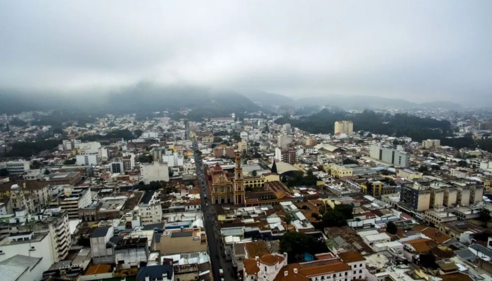 El fin de semana empieza gris