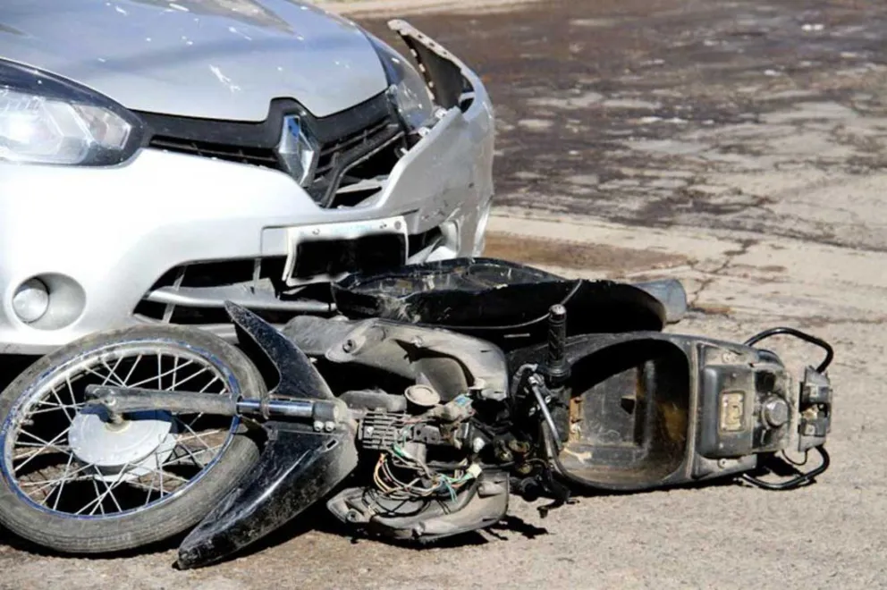Buscan agravar penas para accidentes con uso del celular involucrado
