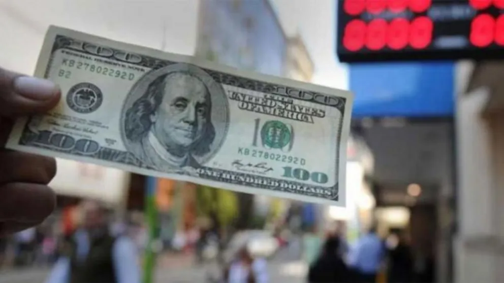 El dólar sigue bajando: cae otros 51 centavos y llega a $38,47