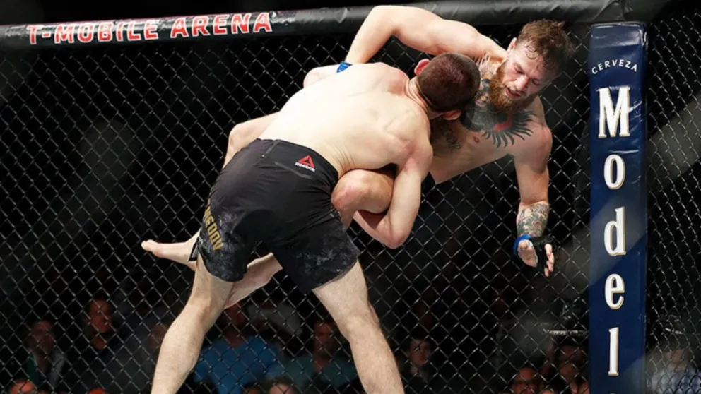 VIDEOS: Escandaloso final entre Khabib Nurmagomédov y Conor McGregor