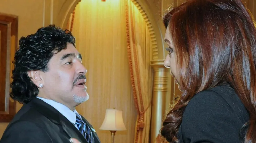 Maradona cargó duro contra Macri: "El padre de Macri robó más que Cristina en todo el tiempo que estuvo"