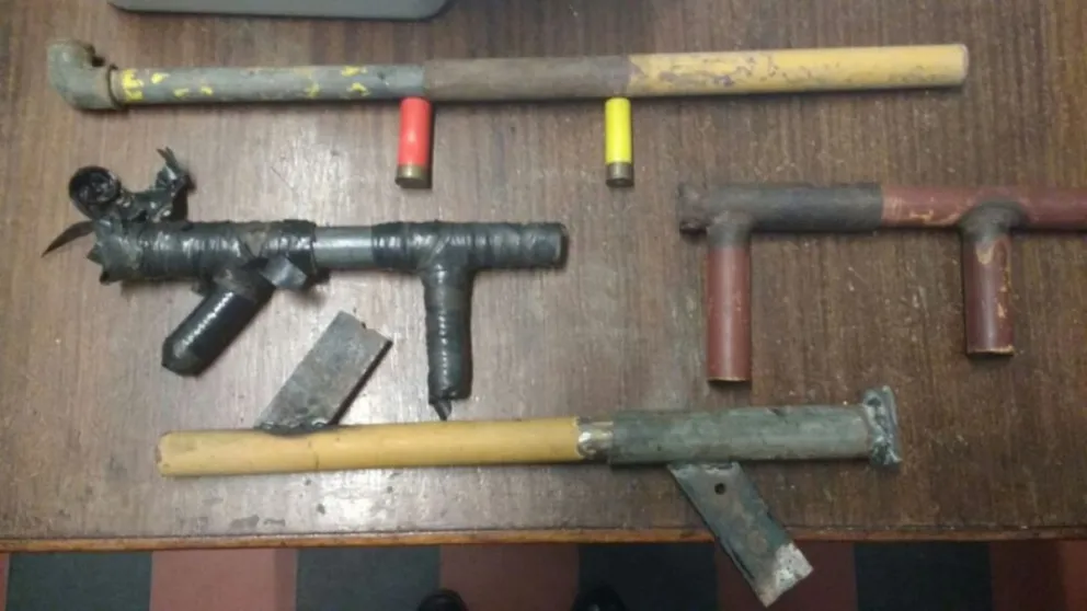 Salteños traficaban armas tumberas, pero fueron detenidos