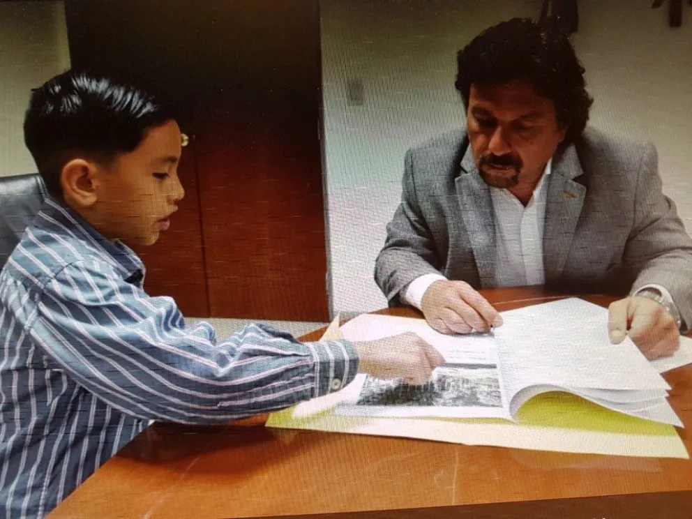 Sáenz desayunó con Mateo y escuchó sus pedidos: ¡Gracias campeón por tu enorme colaboración!
